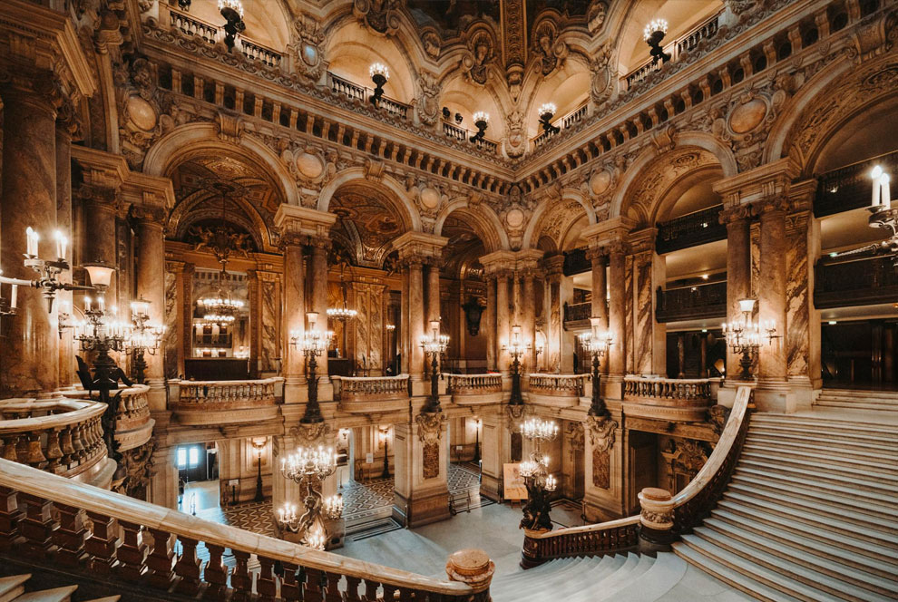 Что обязательно сделать в Париже - Посетить театр