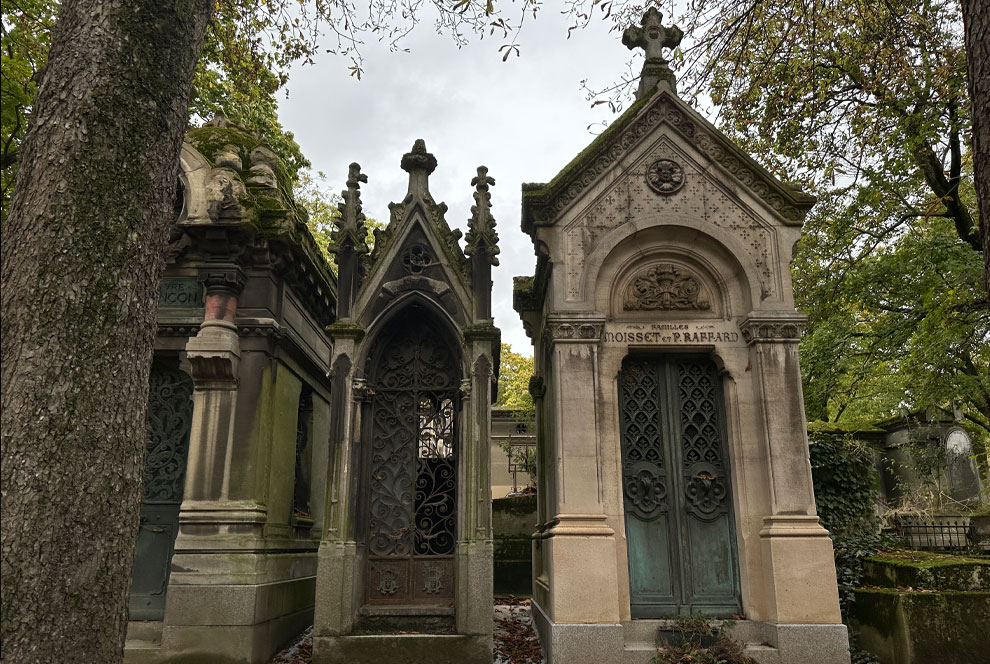 Достопримечательности Парижа - Кладбище Пер-Лашез