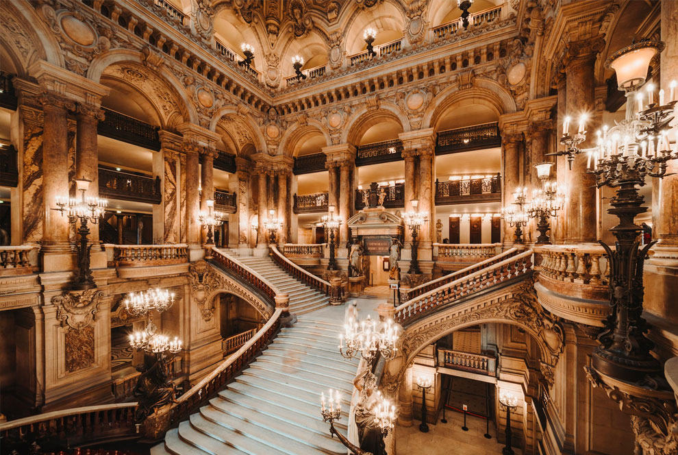 Оперный театр в Париже