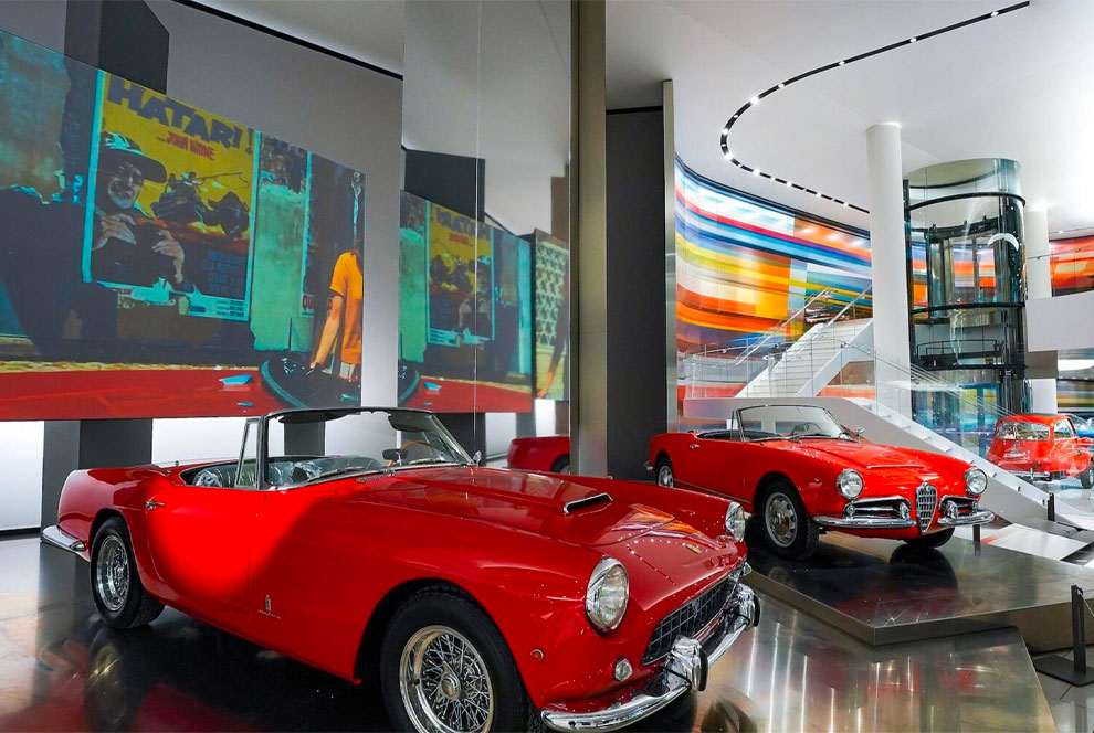 Музей старинных автомобилей в Монако