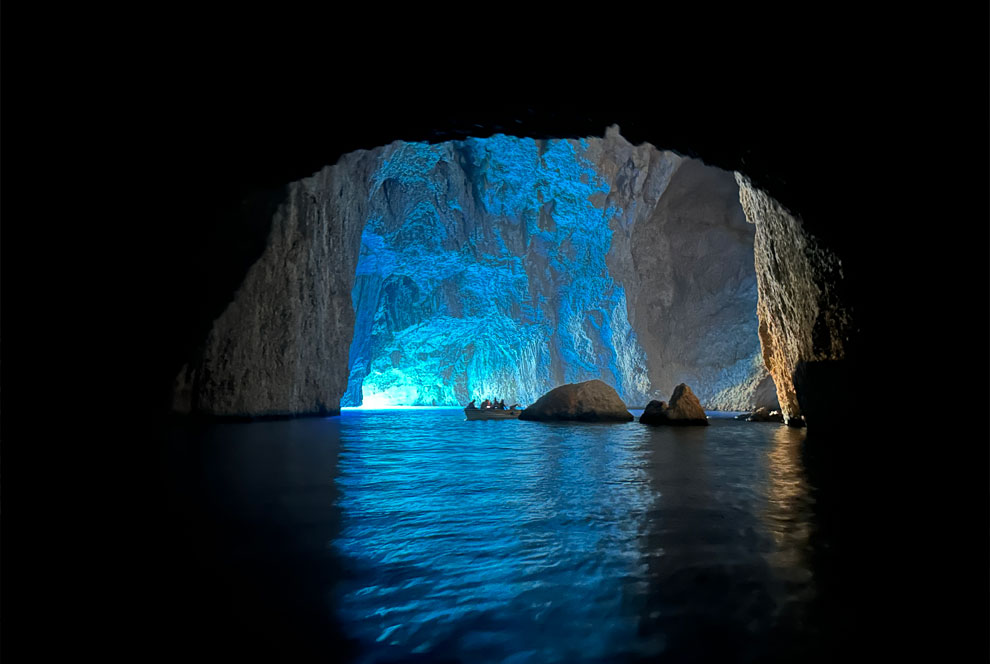 Голубая пещера - Греческий остров Мейс